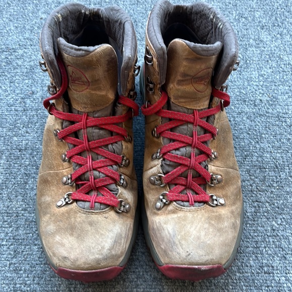 Danner Mountain 600, Size 11, New Insoles - Picture 3 of 7